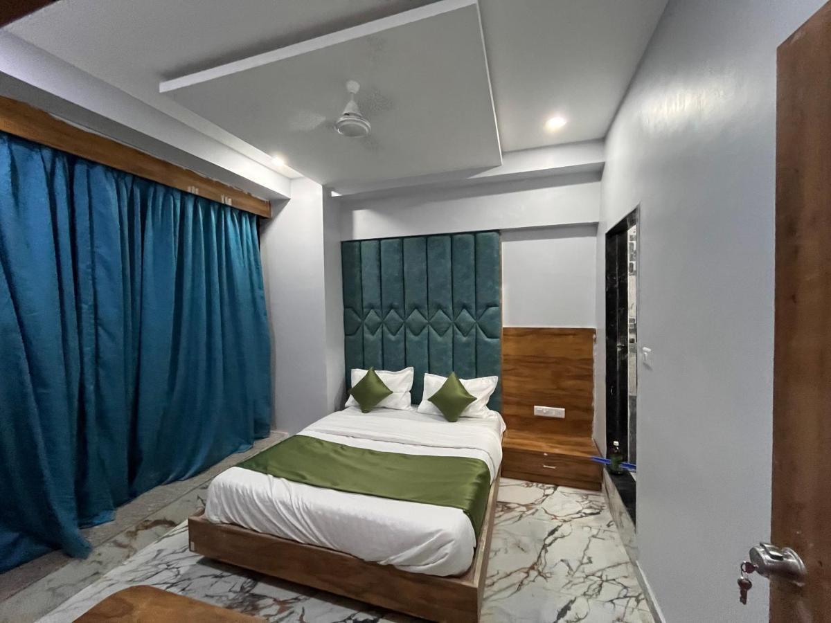 Hotel Krishna Ahmedabad Exterior foto