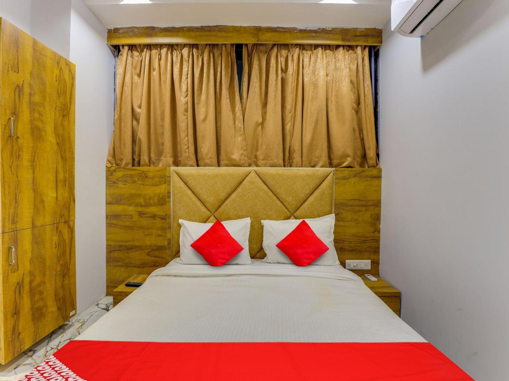 Hotel Krishna Ahmedabad Exterior foto